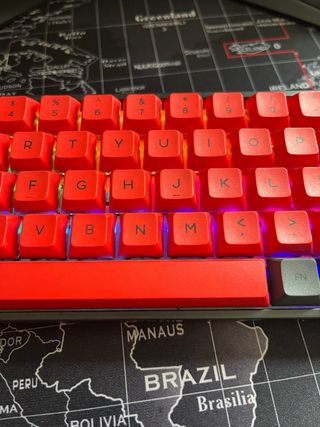 Teclado Mecánico 65% InstaGo Compacto