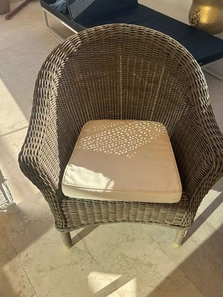 Mesa y 4 Sillas Jardín Mimbre y Crista