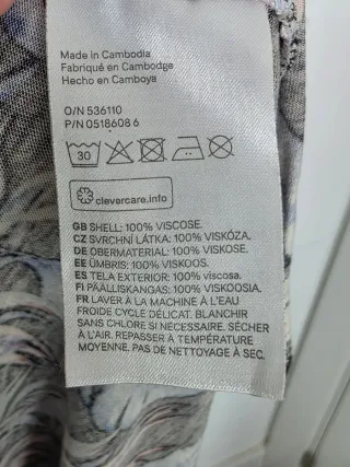 Vestido H&M Estampado Hojas Talla M