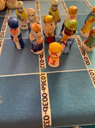 11 figuras Reyes Magos cerámica pintada a mano