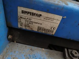 Máquina de montaje de neumáticos