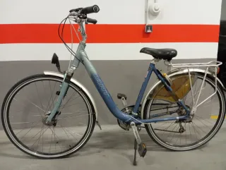 Bicicleta Giant azul talla M