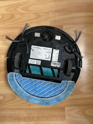 Robot Conga Cecotec poco usado