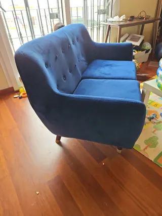 Sofá 2 plazas azul terciopelo