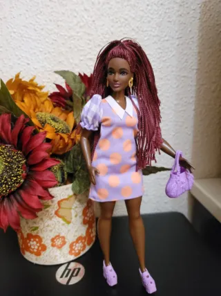 Muñeca Barbie curvy