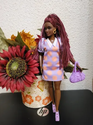 Muñeca Barbie curvy