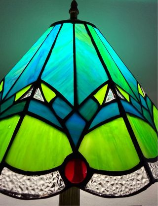 Lámpara de mesa estilo Tiffany
