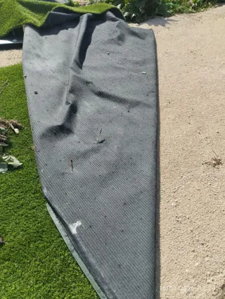 Pasto sintético, 20 m2 aproximadamente