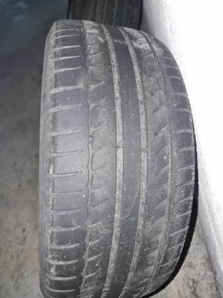 Llantas Mercedes 16 con Neumáticos