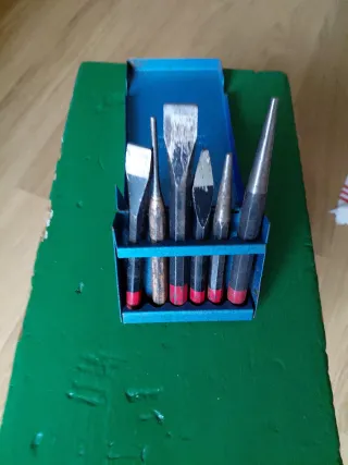 Juego de punzones y cinceles Heyco