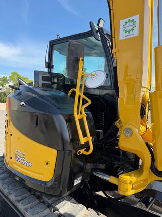 Excavadora Yanmar VIO80