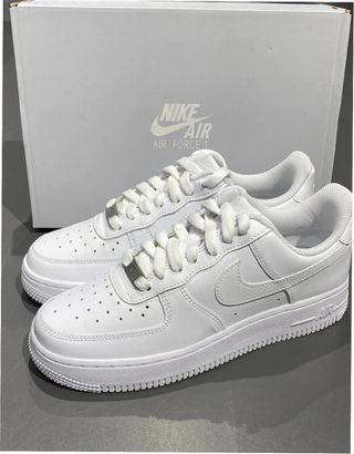 Nike Air Force 1 Low '07 Talla 42.5