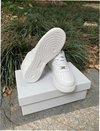 Nike Air Force 1 Low '07 Talla 42.5