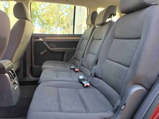 Volkswagen Touran 2010