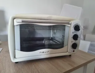 Horno Eléct. sobremesa Nevir 19L 1500W Color:crema