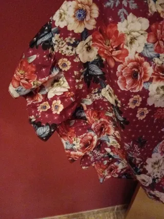 Pico o mantoncillo estampado floral