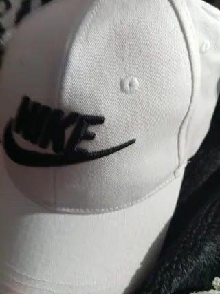 Gorra Nike Blanca