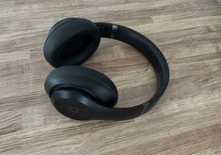 Auricolari Beats Studio Pro neri, quasi nuovi