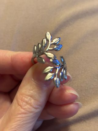 Anillo Hojas Ajustable. Acero inoxidable