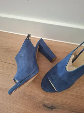 Sandalias Gloria Ortiz Piel Azul Talla 38