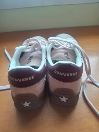 Zapatillas Converse Beige y Rosa