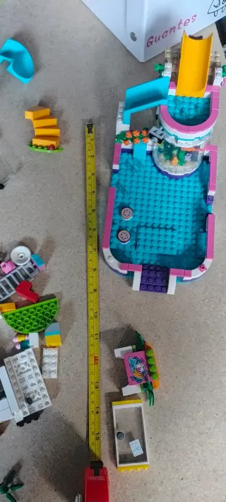 Lote Lego con personajes y folletos