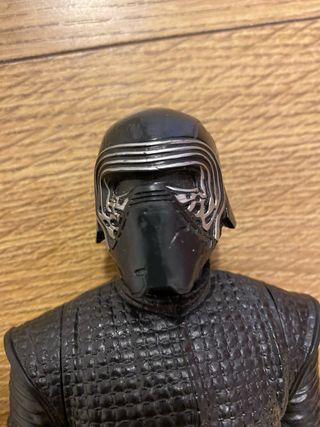 Figura Star Wars Kylo Ren. 29 cm