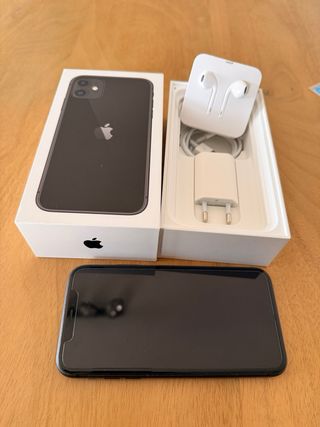 iPhone 11 64GB Negro con caja