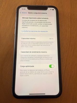 iPhone 11 64GB Negro con caja