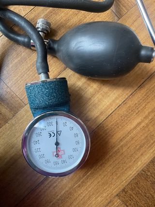 Sfigmomanometro Safety misuratore pressione