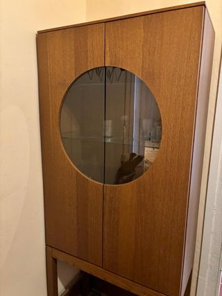 Vitrina IKEA STOCKHOLM Diseño Tomas Jelinek