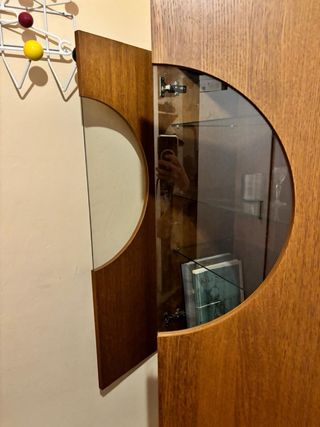 Vitrina IKEA STOCKHOLM Diseño Tomas Jelinek