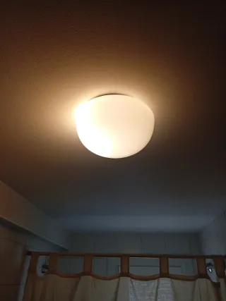 Dos lámpara de techo redonda