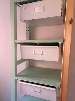 Estantería IVAR IKEA con cajones