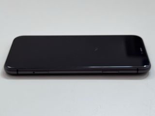 iPhone 11 64GB Negro + Caja y Auriculares | Madrid