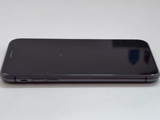 iPhone 11 64GB Negro + Caja y Auriculares | Madrid