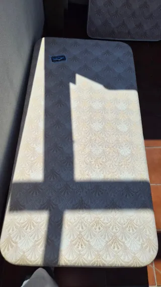 Colchón 90 + Somier + Cabecero Madera