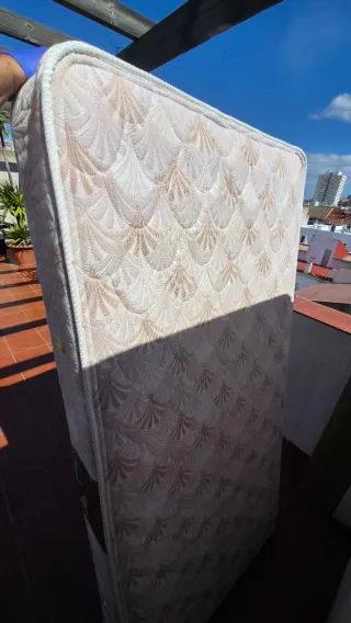 Colchón 90 + Somier + Cabecero Madera