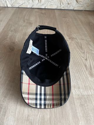 Gorra Burberry
