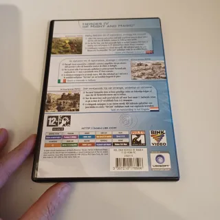 Heroes IV of Might and Magic PC CD-ROM