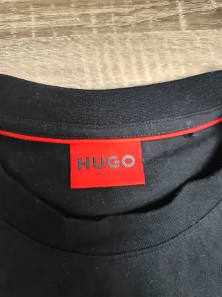 Camiseta Hugo Boss Negra