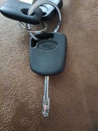 Lote de 3 llaves. Encontradas en calle Andalucia