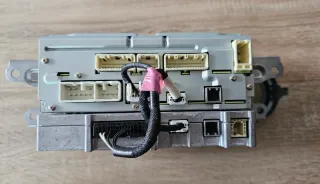 Dispositivo multimedia Yaris