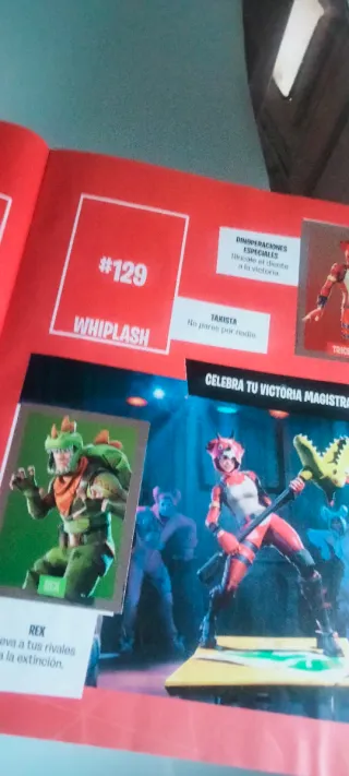 Álbum Fortnite con 84 cartas