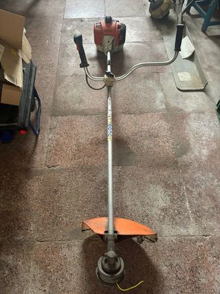 Desbrozadora Stihl FS 240 C