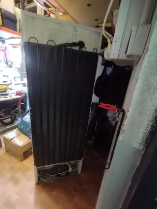 Congelador vertical Aspes