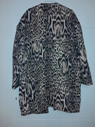Abrigo Mango Animal Print Talla M