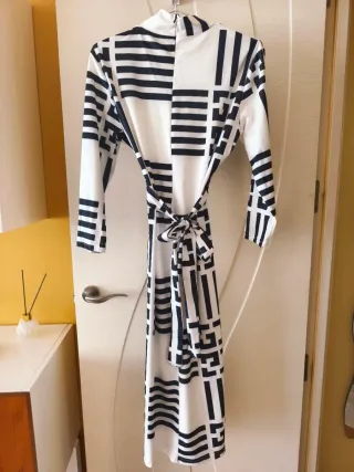Vestido Geométrico Blanco y Negro