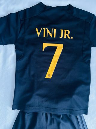 Equipación Real Madrid 5-6 años