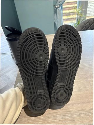 Nike Air Force 1 Low '07 Negras Talla 43